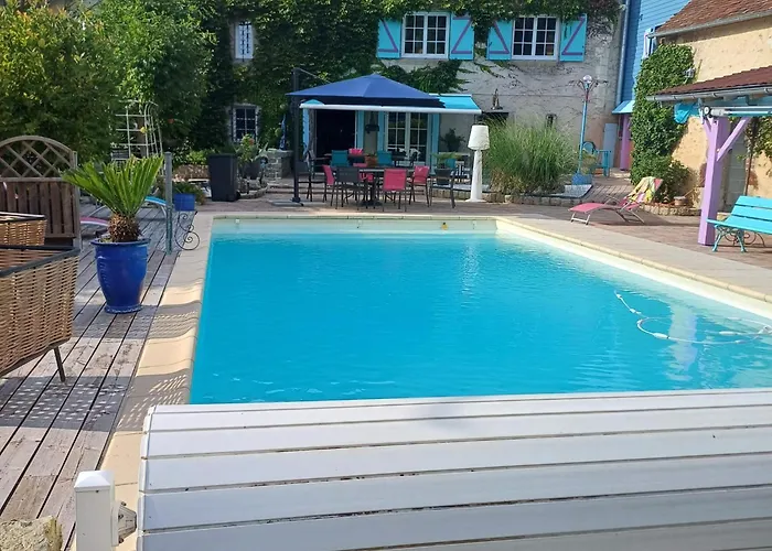 Летний дом Maison Atypique 3 Requeil